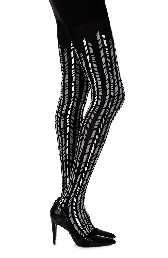 Zohara “Cross It” Print Tights